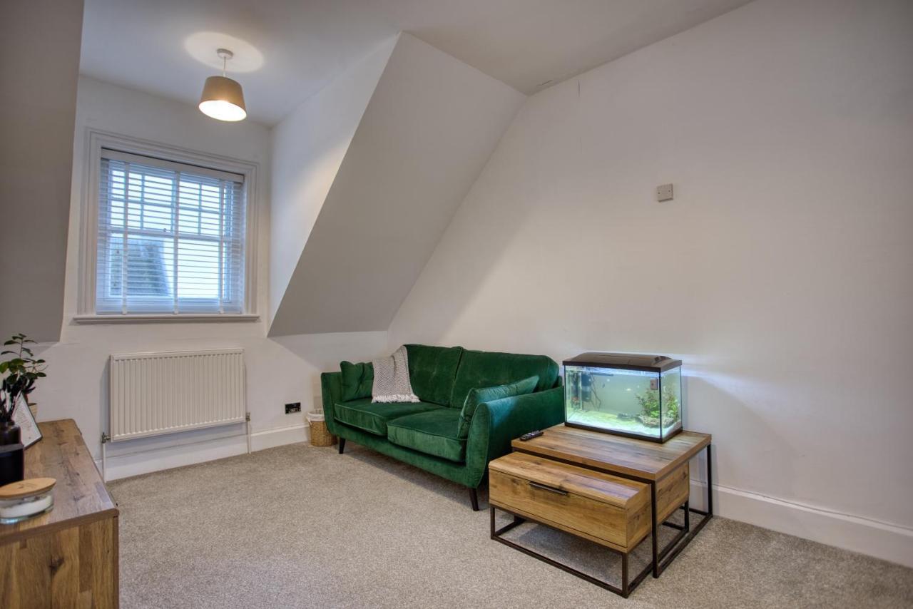 Apartamento Wonderful West End - Parking Inc Folkestone Exterior foto